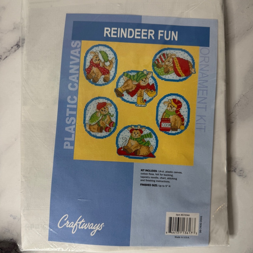 Craftways Reindeer Fun Plastic Canvas Christmas Ornament Kit – New Sealed